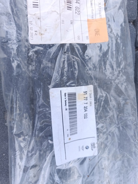 GLISSIÈRE FIXATION SEUIL DROIT ARRIÈRE BMW 5 F10 7204022