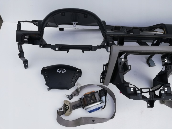 TABLEAU DE BORD COCKPIT INFINITI M35X M35 05-10