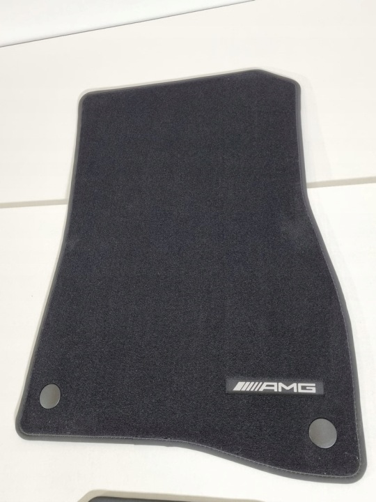 TAPIS DE SOL VELOURS DW9 MERCEDES AMG A294 680 11 03 9J74 NOUVEAU ENSEMBLE 3 AVEC EQE