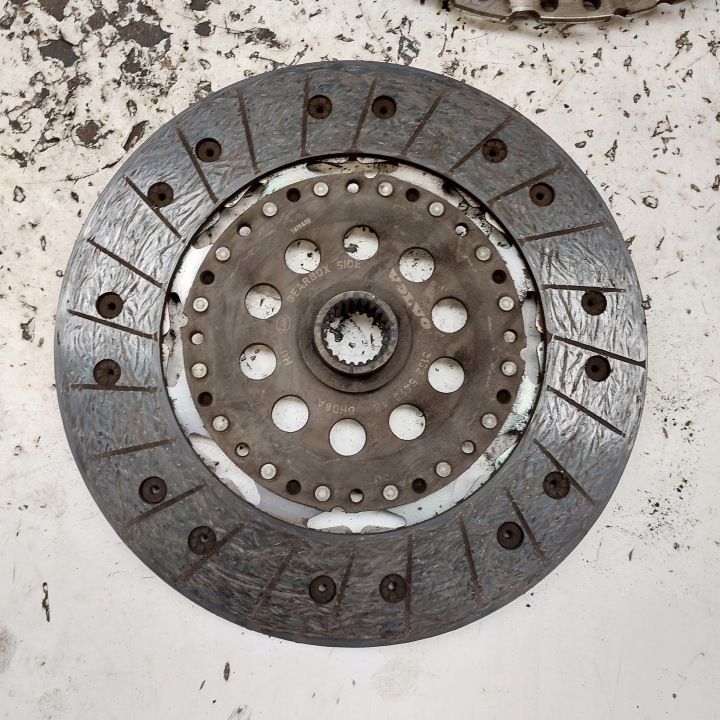 VOLVO V40 II D4 2,0D EMBRAYAGE BI-MASSE COMPLET LUK 31370250
