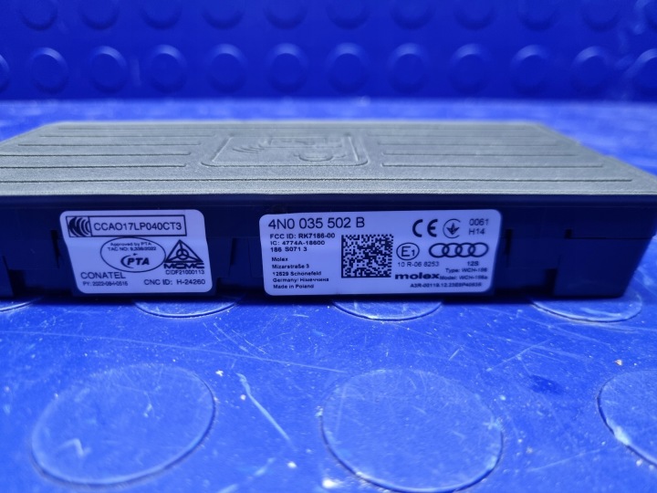 AUDI A3 8Y COMPLÈTE CHARGEUR INDUKCYJNA ORIGINAL 4N0035502B