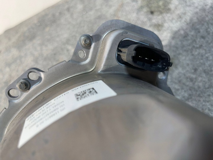 POMPE DE FREIN SERVO TESLA MODÈLE Y 1188671-50-B