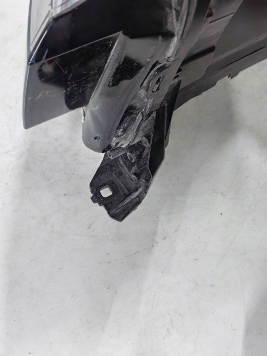 OPEL CORSA F LIFT PHARE COMPLET LED DROITE POUCES RECOMMANDÉ