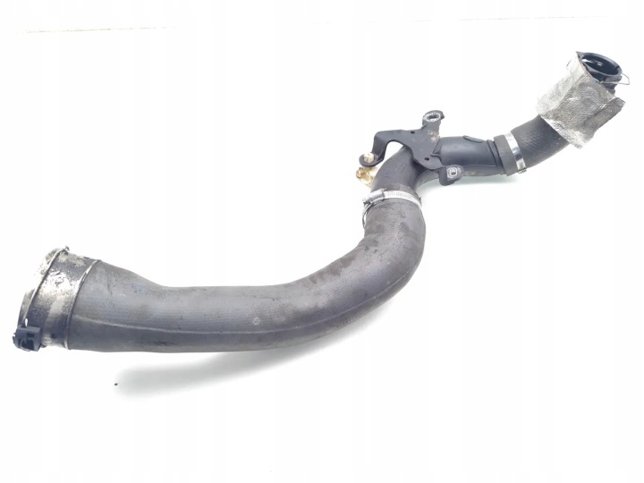 NISSAN QASHQAI TUYAU TUYAU ÉCHANGEUR D'AIR DE SURALIMENTATION 1.2 DIG-T ESSENCE 85KW (115 HP) 2016