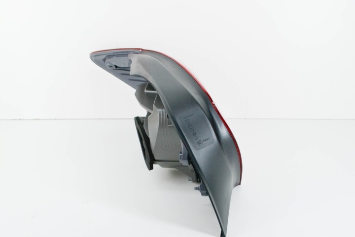 MERCEDES-BENZ A W176 ARRIÈRE DROIT LANTERNE ARRIÈRE NOUVEAU ORIGINE A1769064900