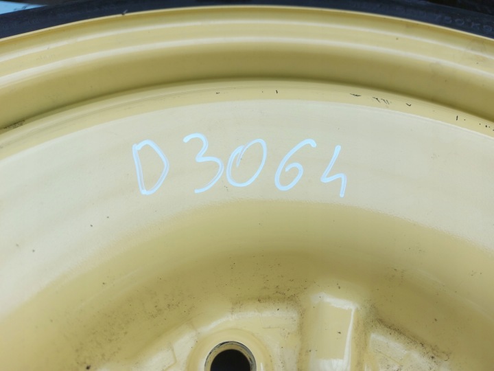 LEXUS IS KOLO RÉGLAGE 125/70/17 98M 5X114,3