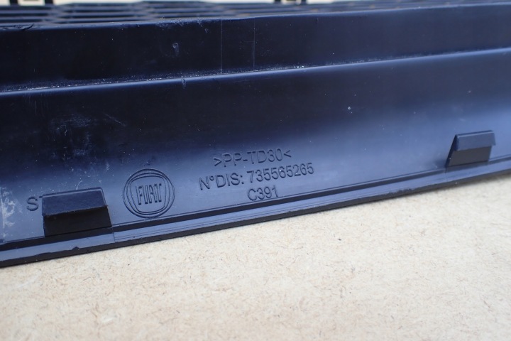 GRILLE PARE-CHOCS AVANT 735565265 FIAT 500 SPORT 07-