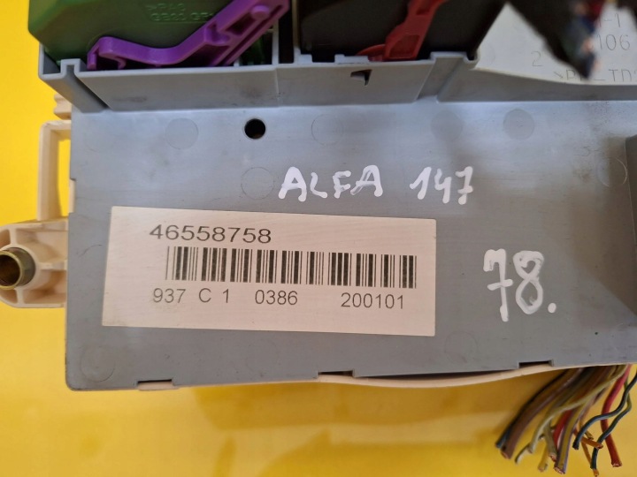 BOÎTE FUSIBLES ALFA ROMEO 147 46558758 46746375 NR78
