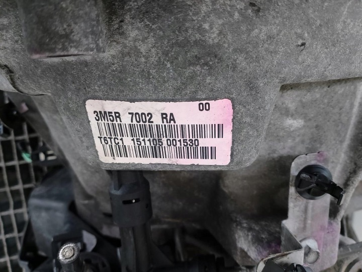 BOÎTE DE VITESSES MANUELLE FORD FOCUS II 3M5R7002RA 1.4 16V