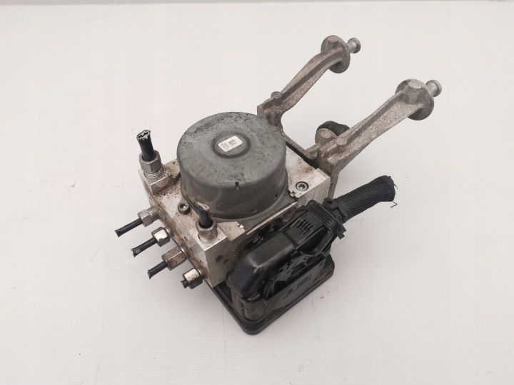 DODGE CHARGER LIFT 15- POMPE ABS 68316593AD
