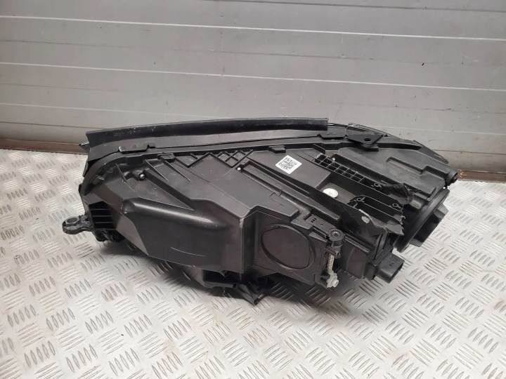 MERCEDES-BENZ GLE W167 A1678260600 AVANT CÔTÉ DROITE PHARES AVANT USA