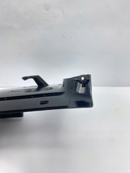 PROTECTION GAUCHE PRÈS NOGAC CONDUCTEUR MARCHEPIED MERCEDES W124 NOIRE 1246880106