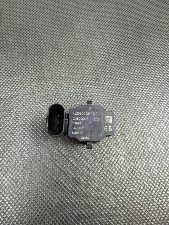 NEUF CAPTEUR STATIONNEMENT PARKTRONIC MERCEDES G CLASSE W465 A2239054510