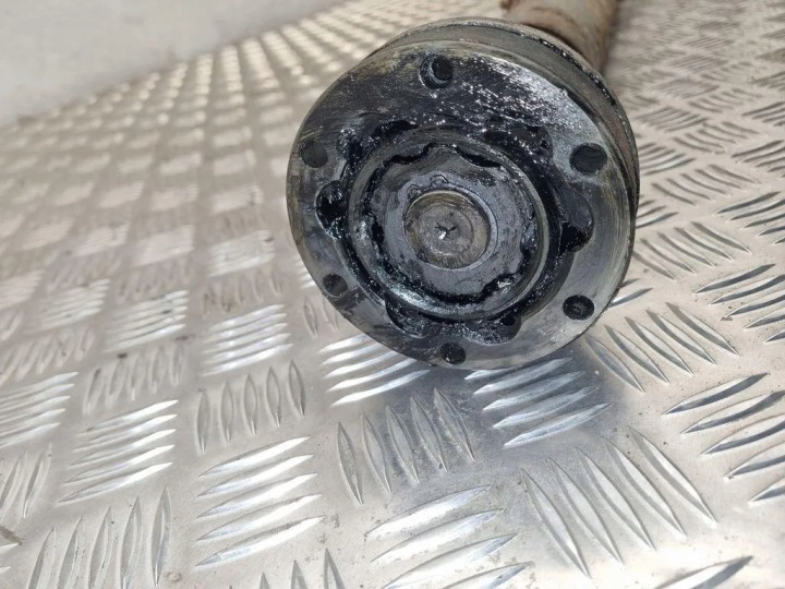 ARBRE DE TRANSMISSION AUDI A8 D2 (4D2, 4D8) 4E0521101A 3.7L GASOLINE 250KW 2004