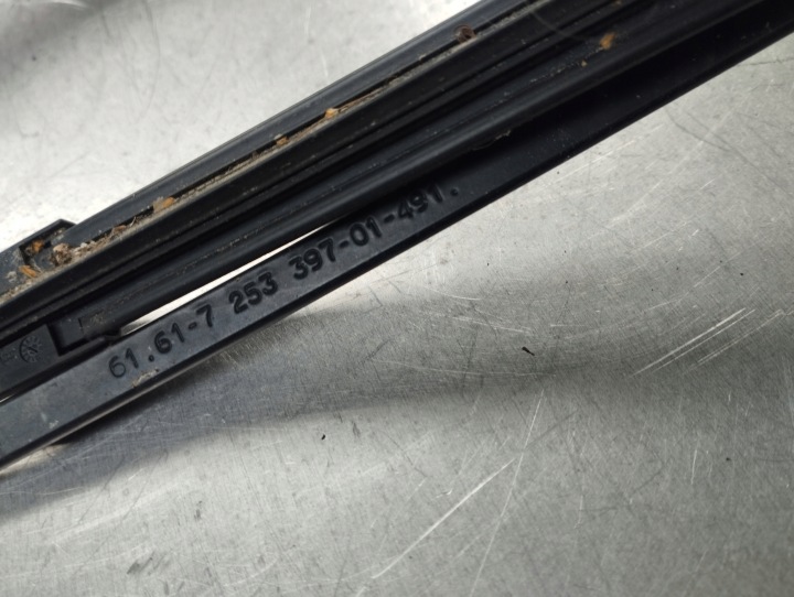 BMW E90 E91 BRAS ESSUIE-GLACES AVANT 7253397 7253386 EUROPE
