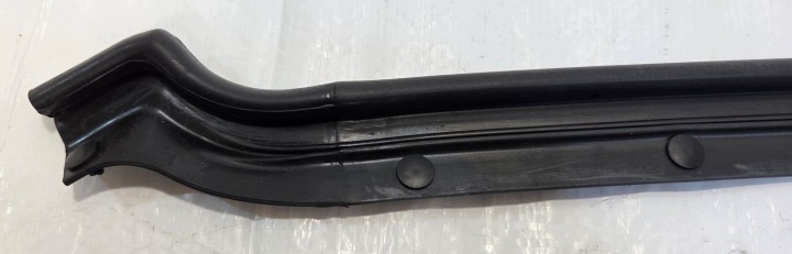 OPEL MOKKA JOINT D'ÉTANCHÉITÉ CAPOTS CHAMBRES MOTEUR 95414448 NEUF ORIGINAL