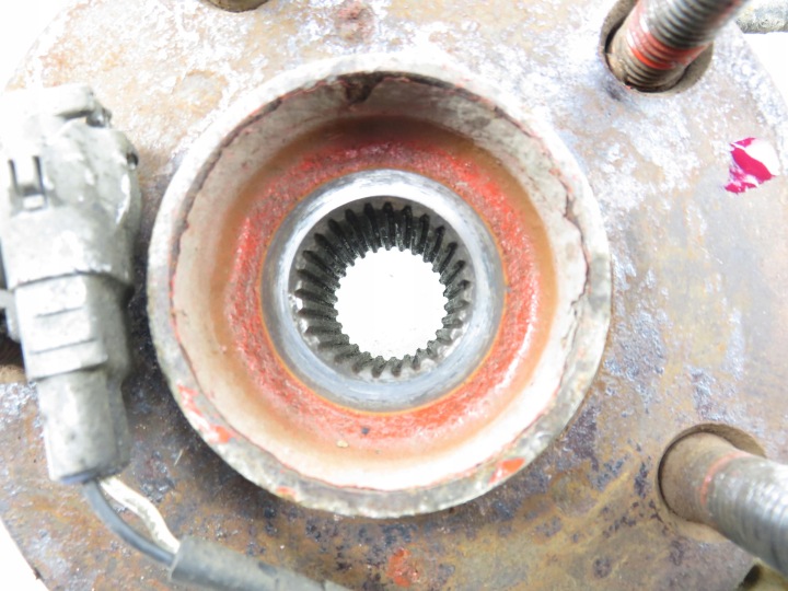 ROTULE DE DIRECTION MOYEU AVANT DROITE TOYOTA RAV 4 II 2.0 D-4D 4WD