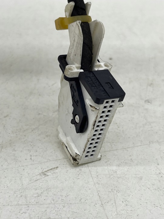 AUDI VOLKSWAGEN SEAT SKODA PUCE PUCE RACCORD FIL 7M3972726B