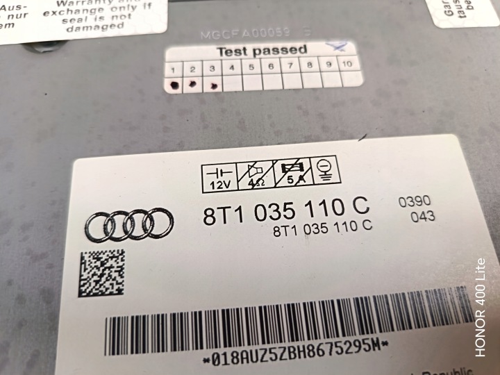AUDI A4 B8 CHANGEUR CD 8T1035110C