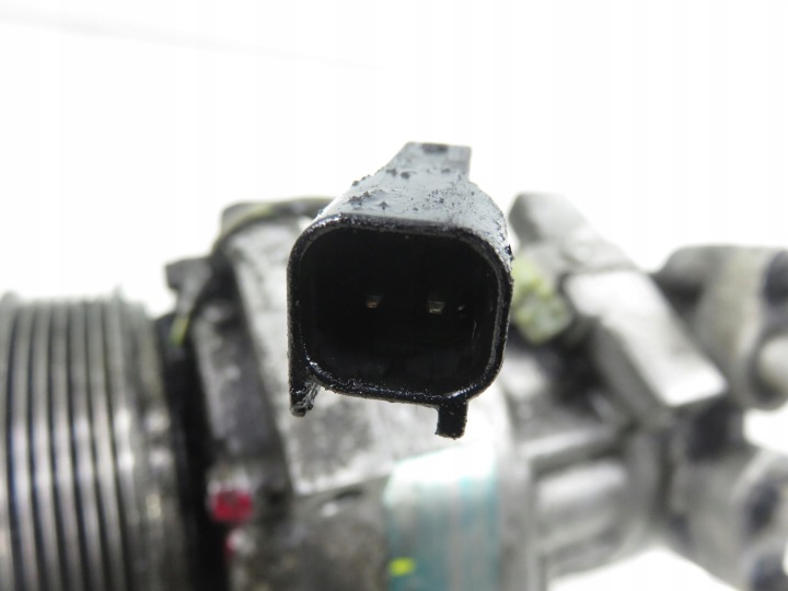 COMPRESSEUR DE CLIMATISATION FORD FOCUS C-MAX 1.6 TDCI 3M5H19D629GD