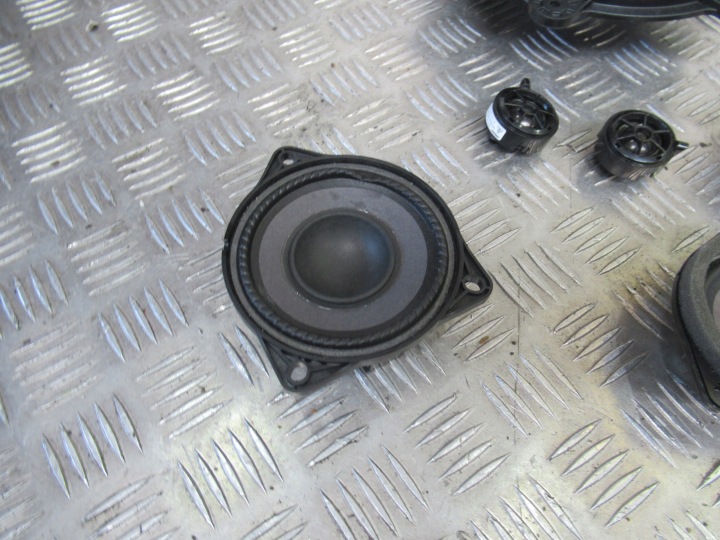 PORSCHE CAYENNE 7P5 LIFT BOSE HAUT-PARLEURS ENSEMBLE