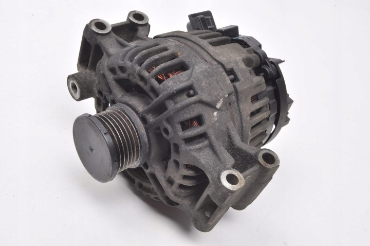 BMW E87 E90 1.6 ALTERNATEUR 7532964