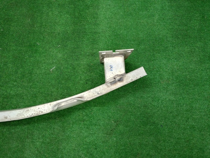 POUTRE RENFORCEMENT AVANT AUDI TT S-LINE LIFT