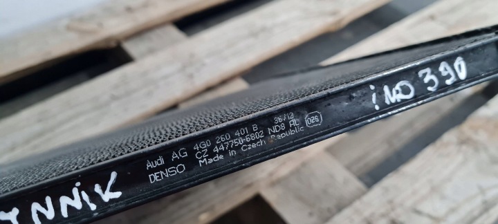 AUDI OE 4G0260401B RADIATEUR CLIMATISATION