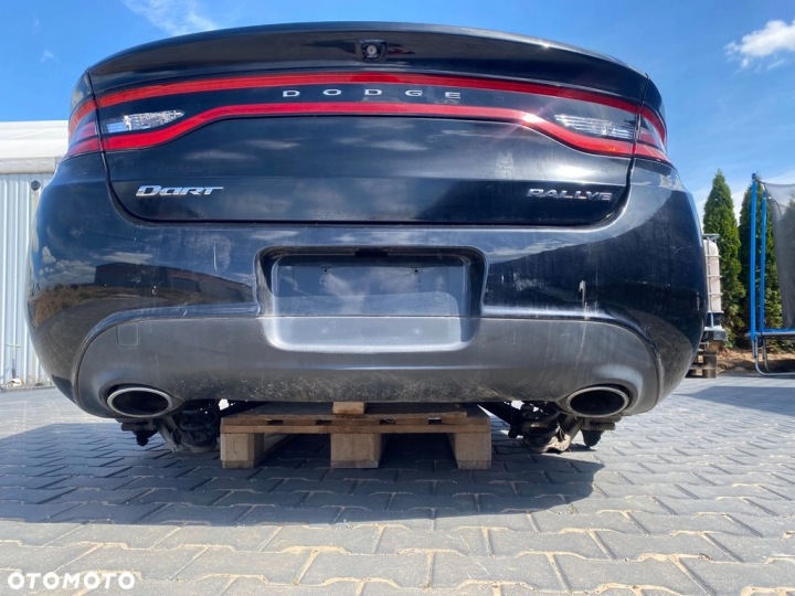 COUVERCLES DE COFFRE QUART PARE-CHOCS ARRIÈRE DODGE DART 2015 ENSEMBLE AVEC ZAWIESZENIEM