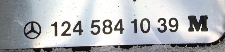 CLAPET GOULOTTE DE REMPLISSAGE CARBURANTS MERCEDES W124 UNIVERSEL S124 1245841039 ARGENTÉE