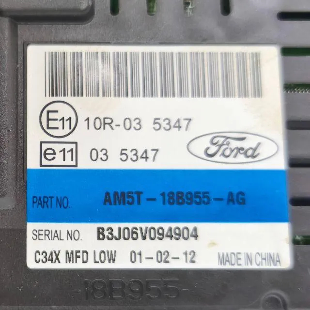 ÉCRAN NAVIGATION FORD FOCUS III AM5T18B955AG 29397542 2012