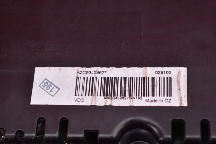 COMPTEUR TABLEAU DE BORD AUTOMATE EUROPE 3AA920880C VW PASSAT B7 2.0 TDI 140 KM 10-15