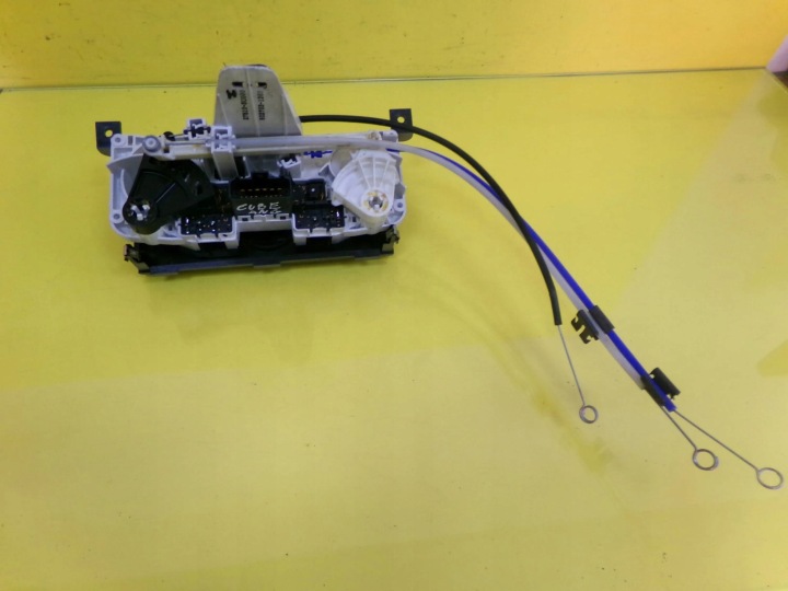 PANNEAU COMMANDE CONDUIT D'AIR CLIMATISATION NISSAN CUBE NR1058
