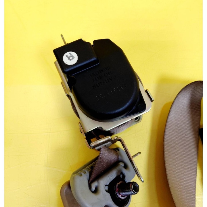 CEINTURE DE SÉCURITÉ DROIT AVANT ROVER 600 ECCB32EJ001 NR2340