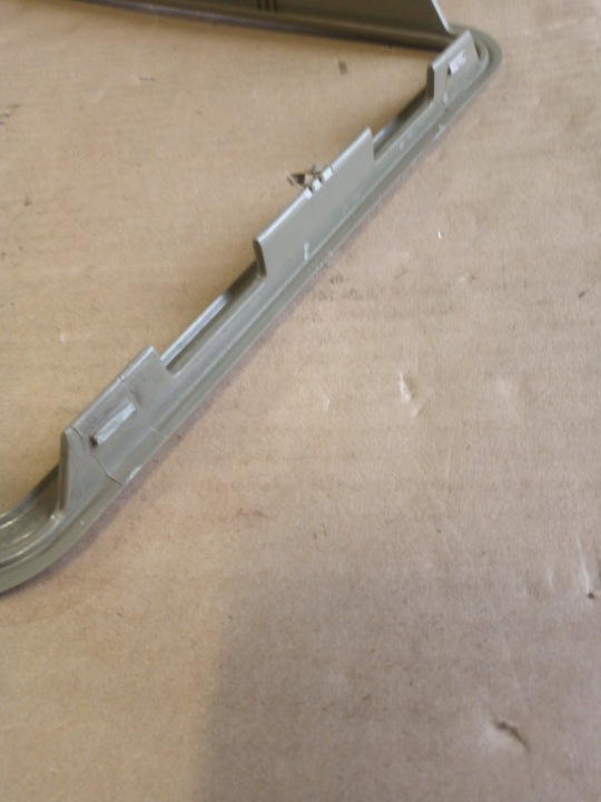 AUDI A3 A4 B8 A5 A6 A7 CHÂSSIS ACCOUDOIR TUNNEL SUR SKIS 8P0885219 6-66