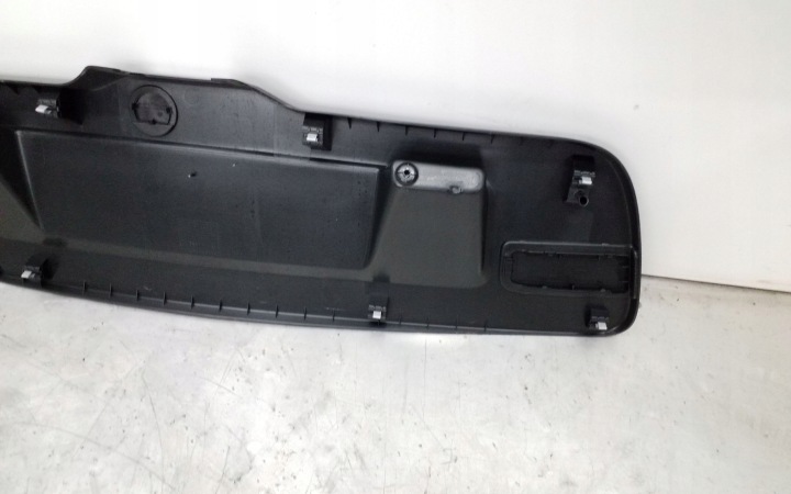 2011 VOLKSWAGEN JETTA VI GARNITURE COUVERCLES DE COFFRE COUVERCLES DE COFFRE 5C6867605A