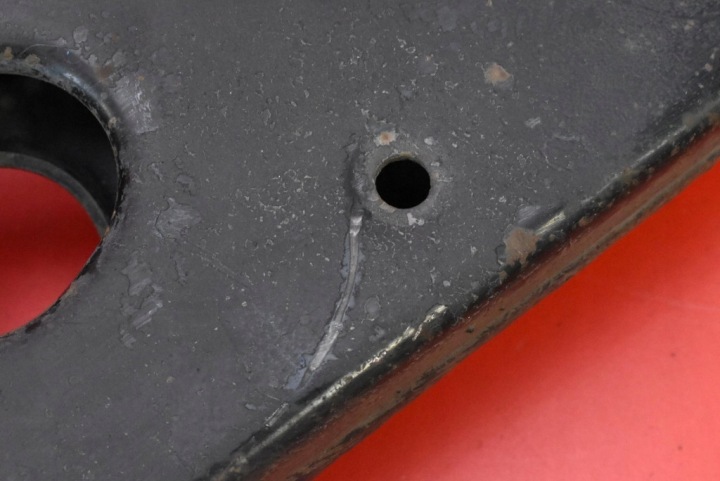 BRAS DE SUSPENSION DROIT AVANT INFÉRIEUR VOLVO V40 2 II 2.0 D4 190 KM 12-16