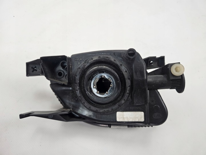 MERCEDES E CLASSE W211 02 06 PHARES ANTIBROUILLARD PHARE ANTIBROUILLARD GAUCHE A2118200556