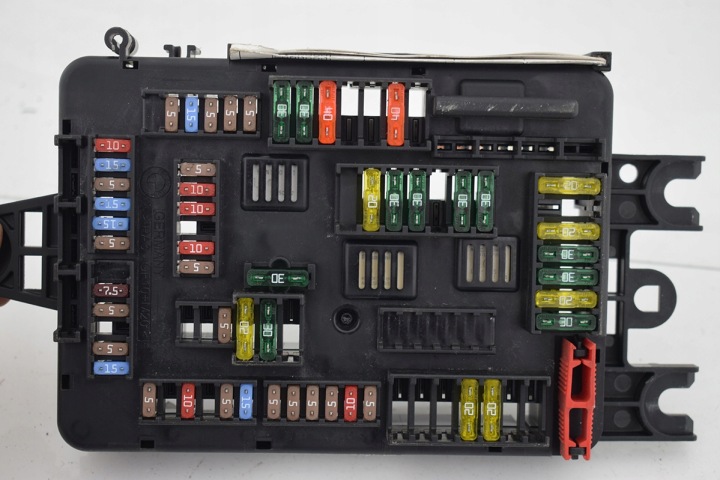 BOÎTE FUSIBLES BMW 9316569