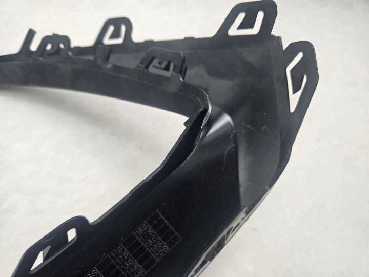 AUDI 4MQ853763A MOULURE PARE-CHOCS AVANT GAUCHE ORIGINALE