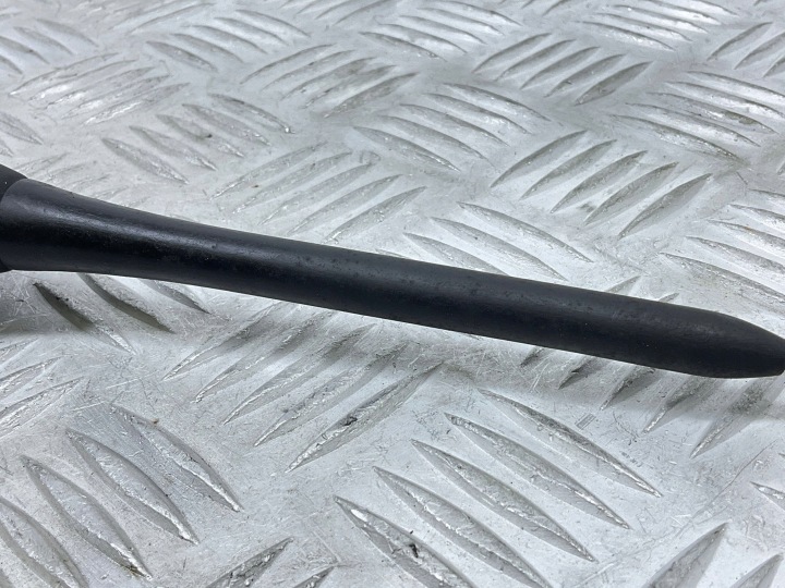2012 AUDI A1 ANTENNE GPS GOUPILLE 8X0035501A