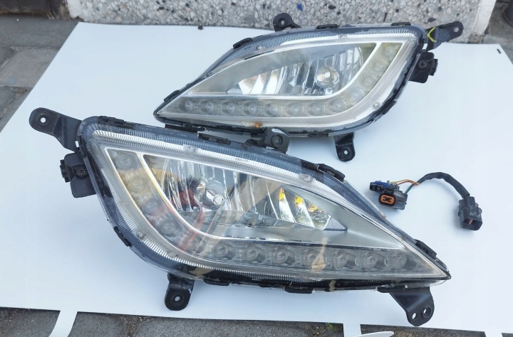 PHARES ANTIBROUILLARD GAUCHE DROIT ORIGINAL FJD LED HYUNDAI I30 2 II GD 2011-16R 92201A6110