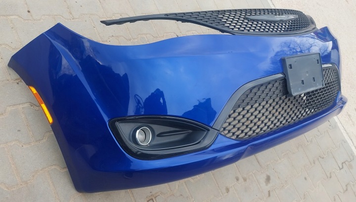CHRYSLER PACIFICA AVEC 2016-2021R PARE-CHOCS AVANT COMPLET COULEUR PBM