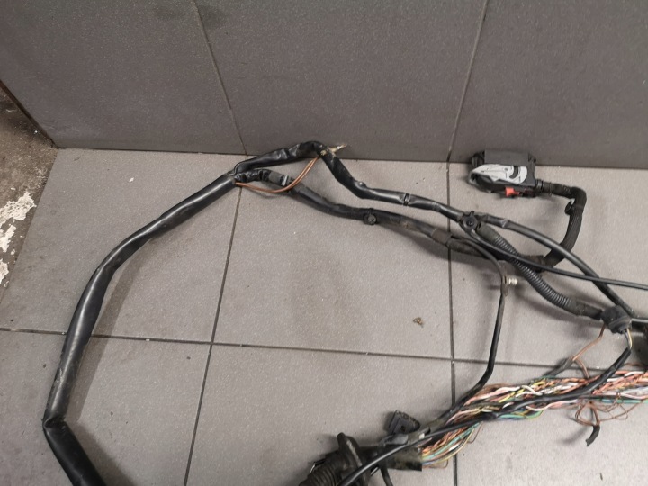 FAISCEAU DE CÂBLES PHARES POMPES ABS AUDI A6 C6 4F1971075BM