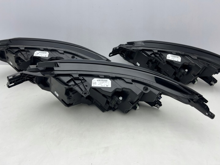 NISSAN QASHQAI III J12 LIFT PHARE DROITE COMPLET LED NEUF 26010HN25A OEM 2024-