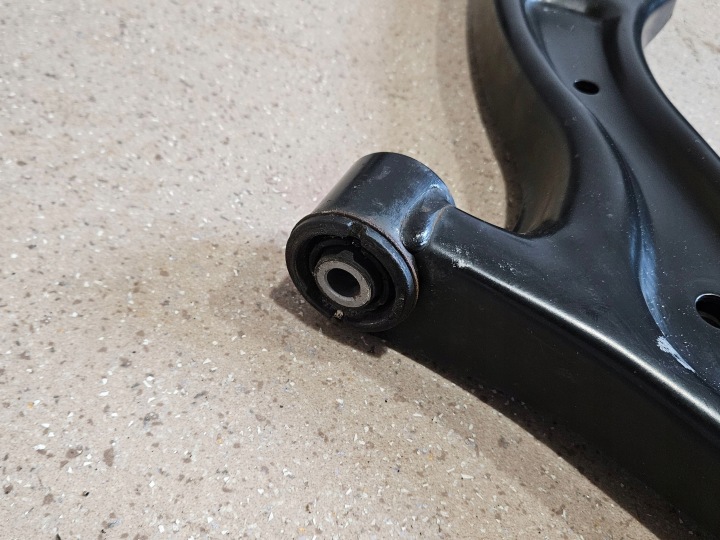 ROTULE DE DIRECTION AVANT AVANT CÔTÉ GAUCHE HYUNDAI IONIQ 5 51710GI000