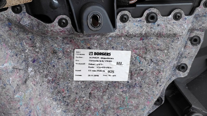GARNITURE COLLECTEUR PORTES GAUCHE ARRIÈRE ARRIÈRE VOLKSWAGEN ARTEON 3G8867211