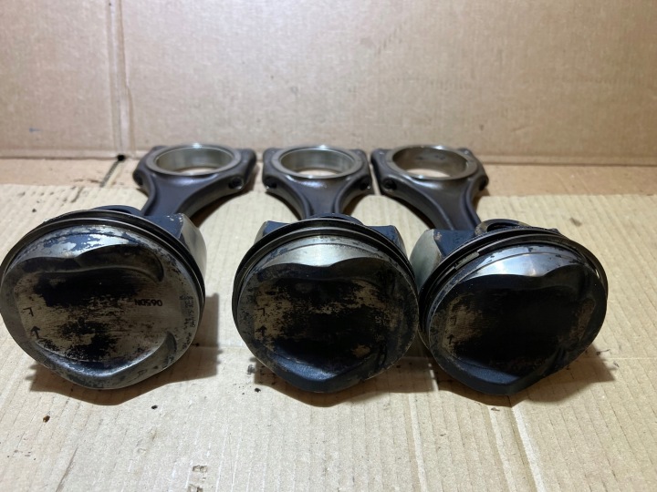 AUDI A8 D4 3.0 TFSI GAUCHE PISTON BIELLE R6EH