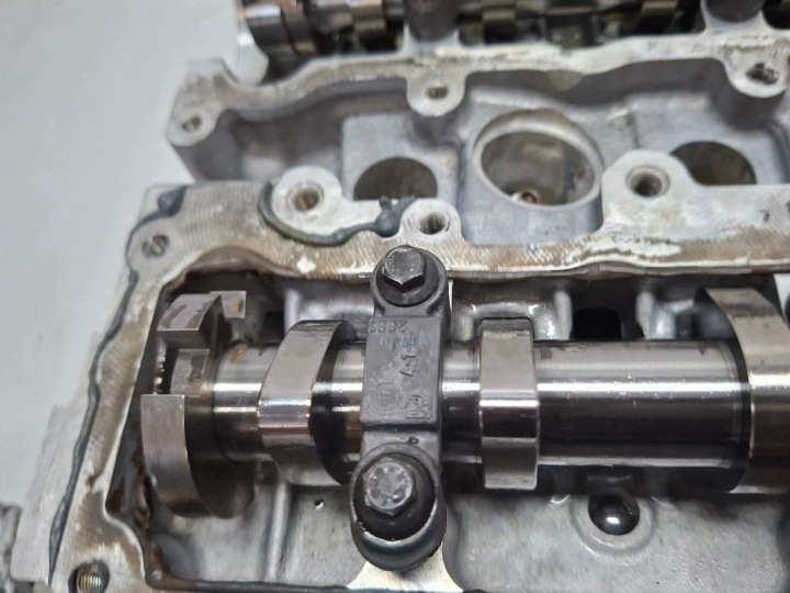 CULASSE 9808067110 PEUGEOT 208 C3 II 1.2 THP HNO2 2012-