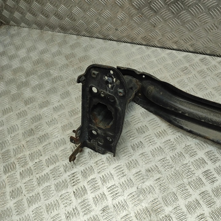 PORSCHE CAYENNE 92A AVANT RENFORCÉ PARE-CHOCS (CRASH BAR) 2011 7P0807109B